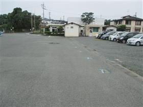 大津営業所駐車場の画像