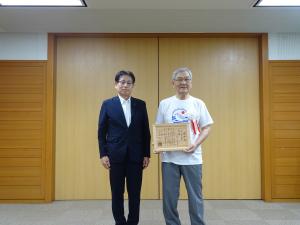 安尾　征三郎