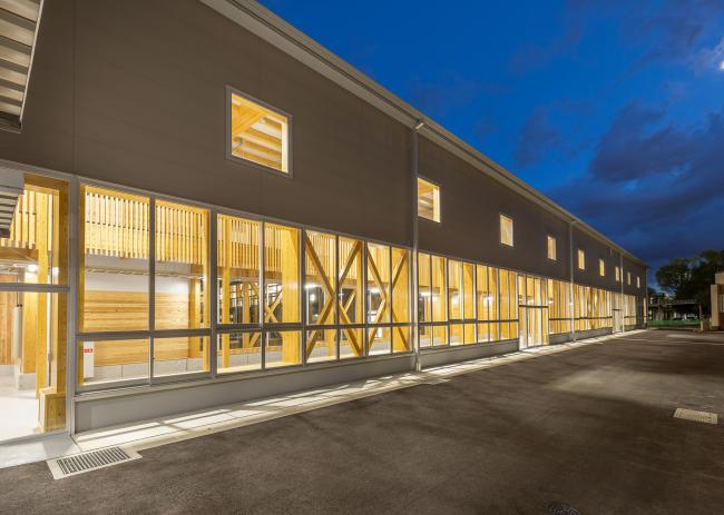 熊本工業高校（渡り廊下）の外観