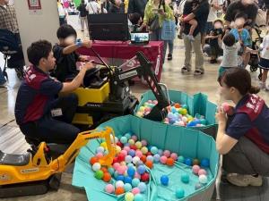 ボールすくいの様子