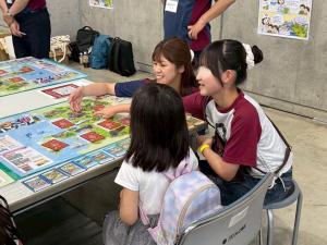カードゲームの様子１