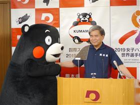 知事画像(1)