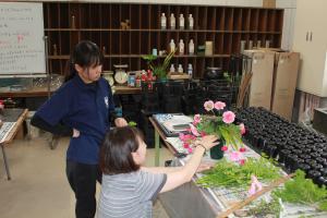 フラワー装飾特訓中2