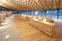 内観(2階 図書館2)
